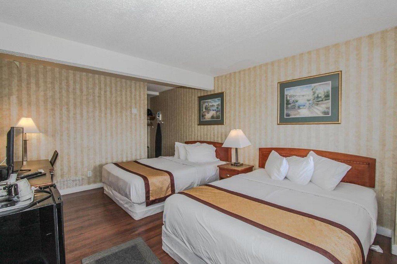 Canadas Best Value Inn Chinook Station Calgary Exterior photo
